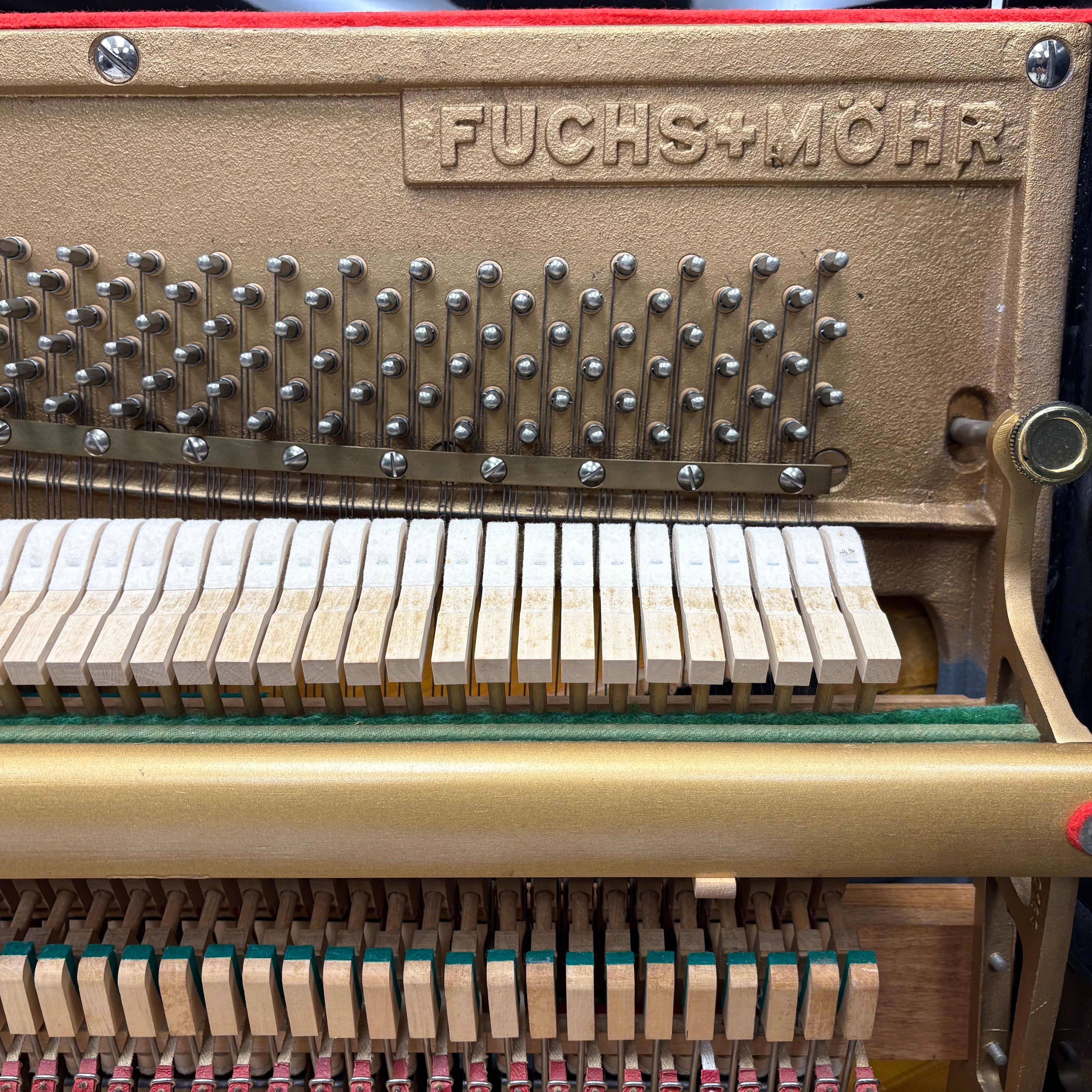 Fuchs & Möhr 110 piano (1961)