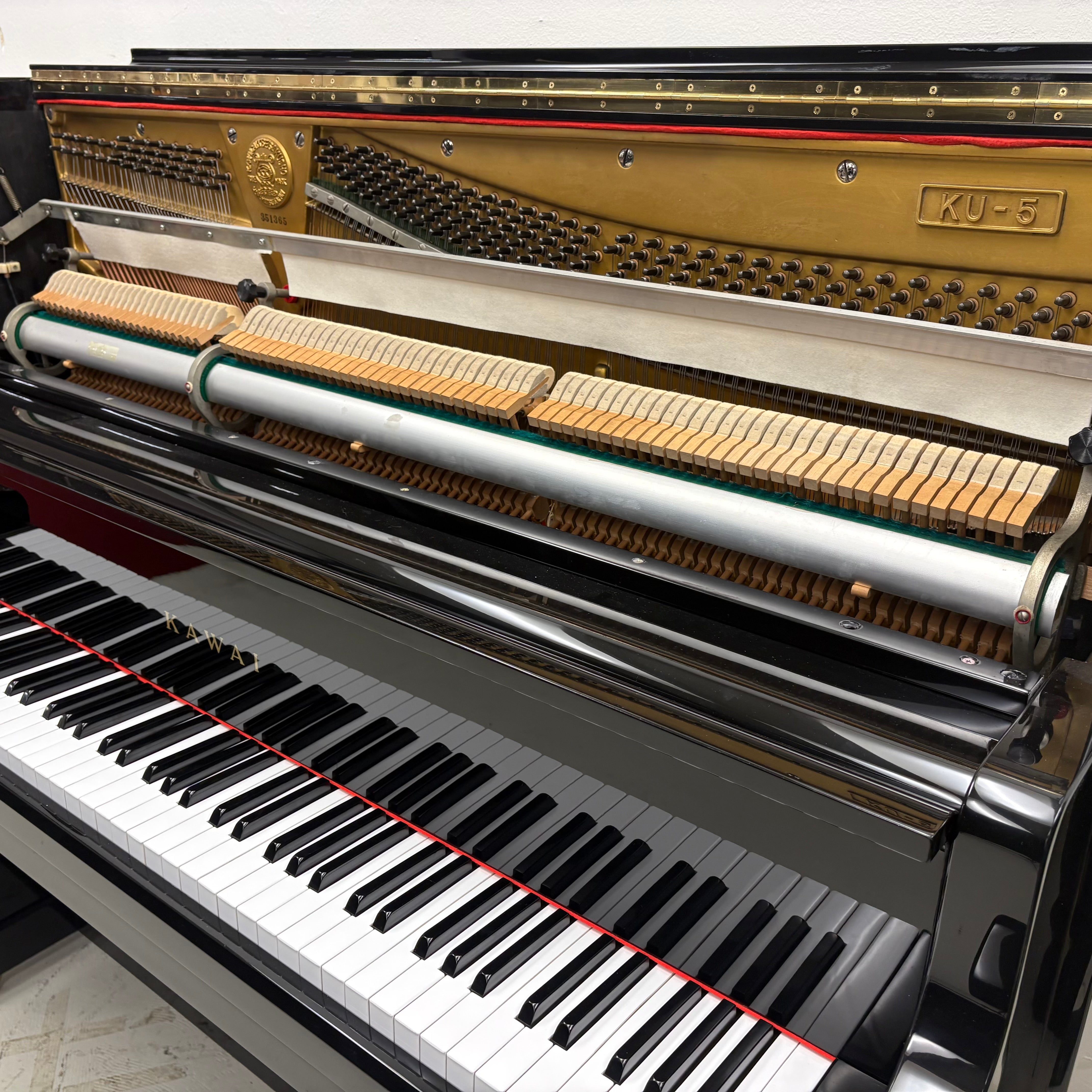 Kawai KU-5 piano (1968)