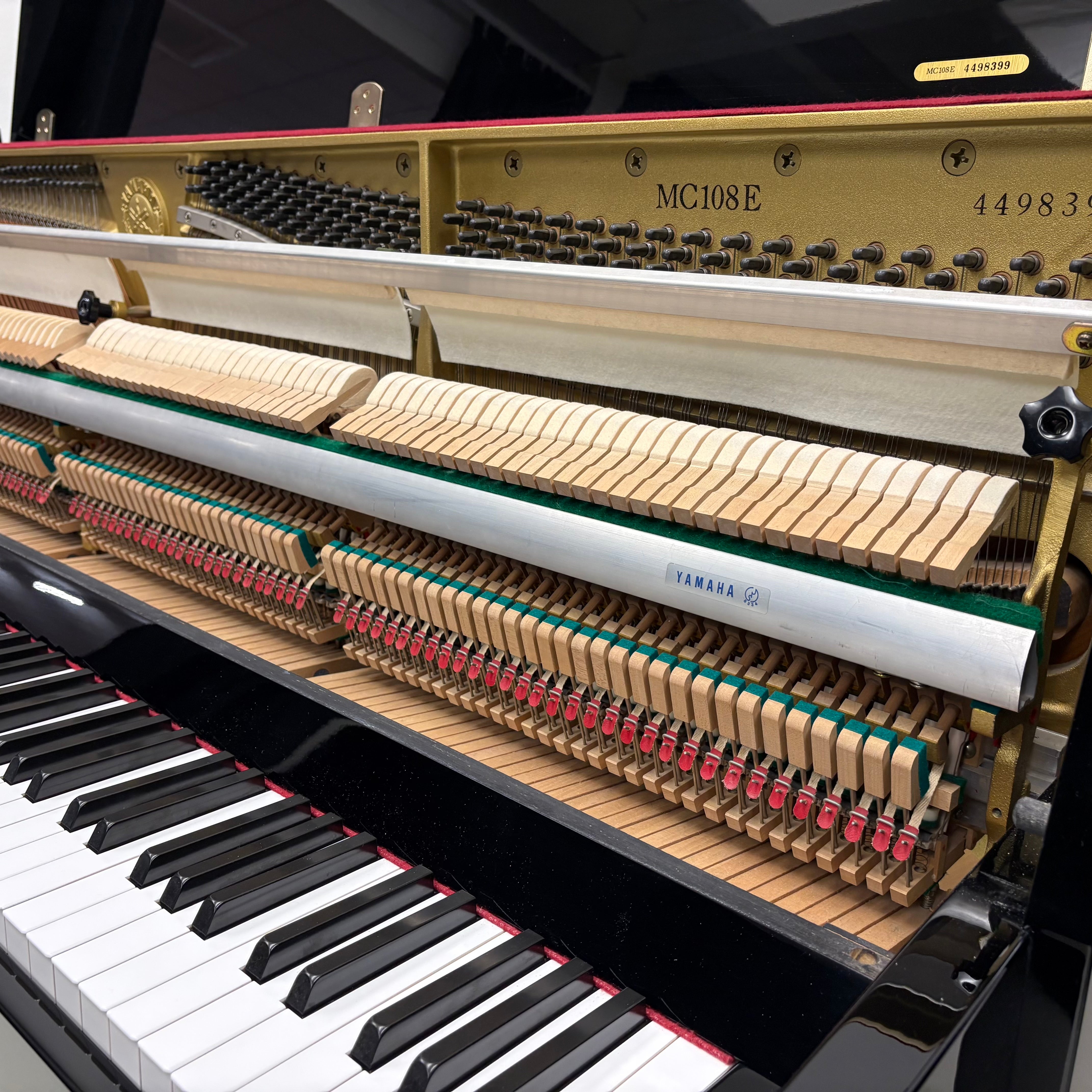 Yamaha MC-108E piano (1988)