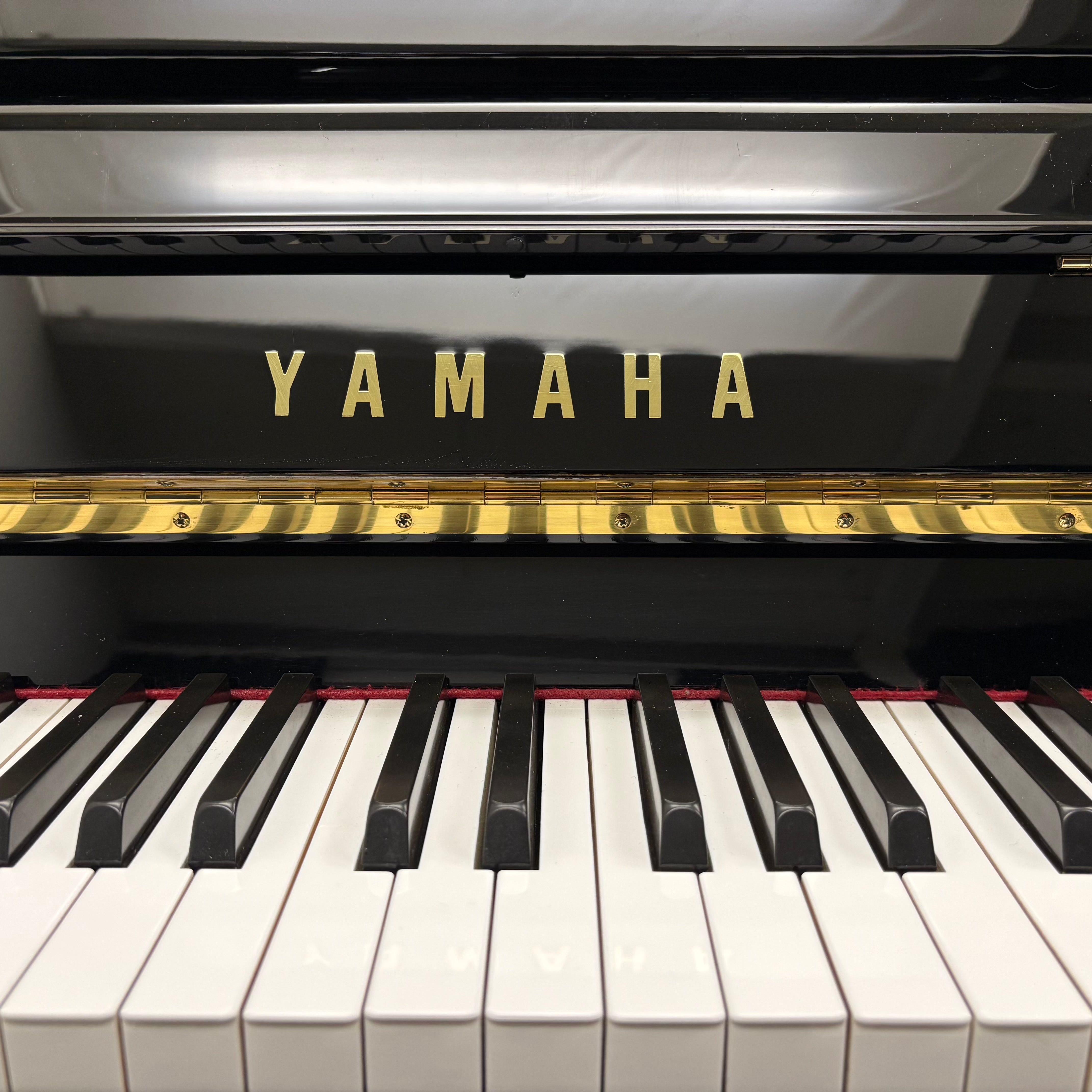 Yamaha MC-108E piano (1988)