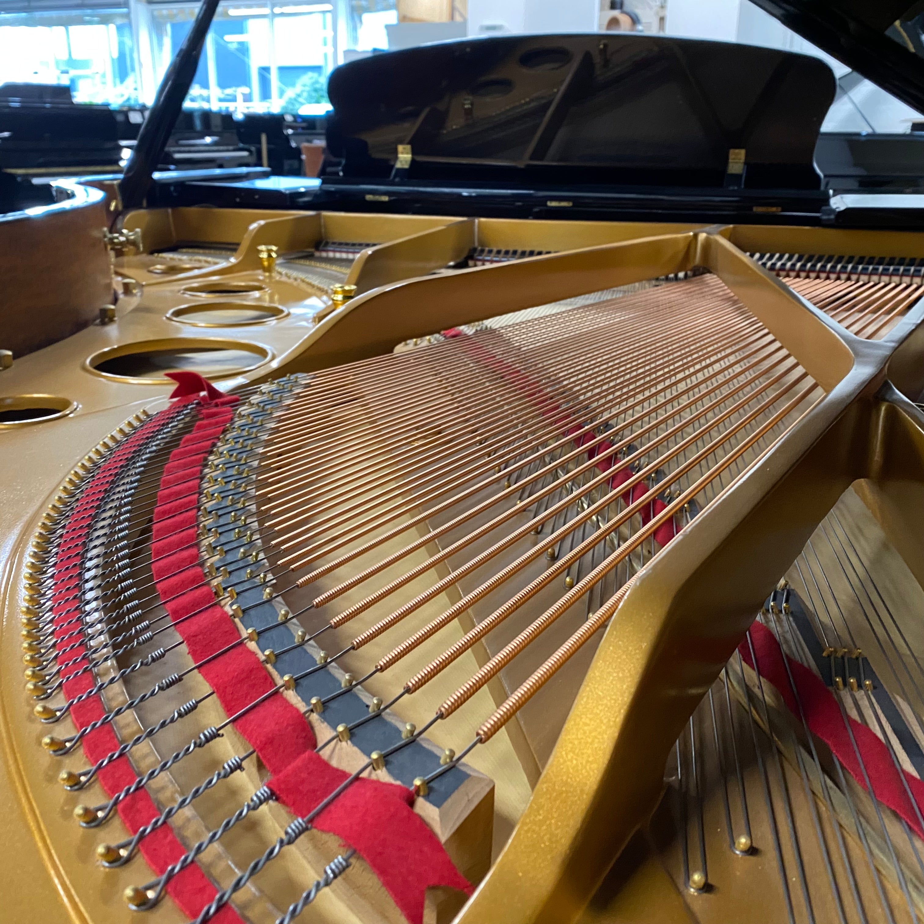 Piano à queue George Steck GS-208