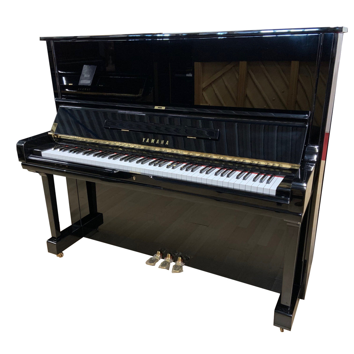 Black Yamaha Piano U3H