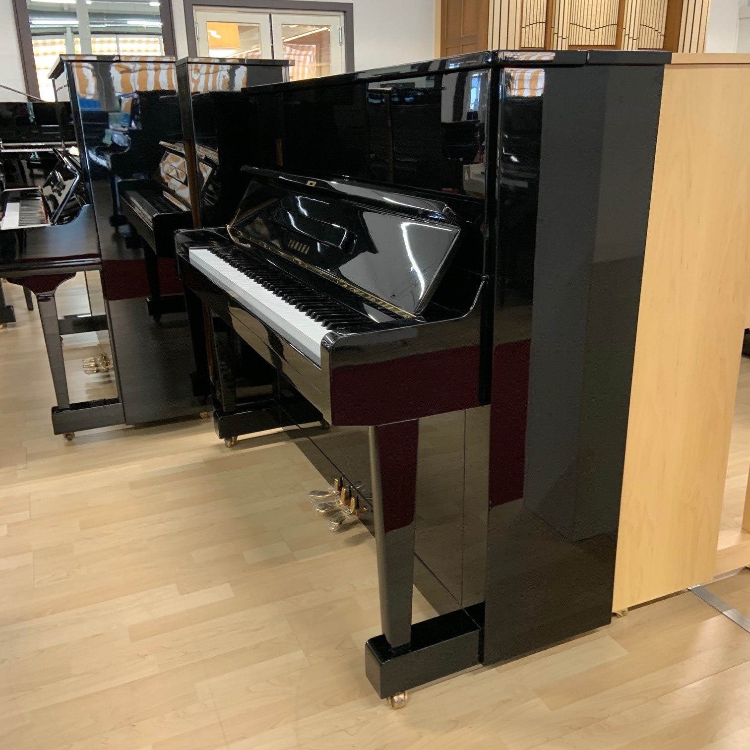 Yamaha U1D Piano