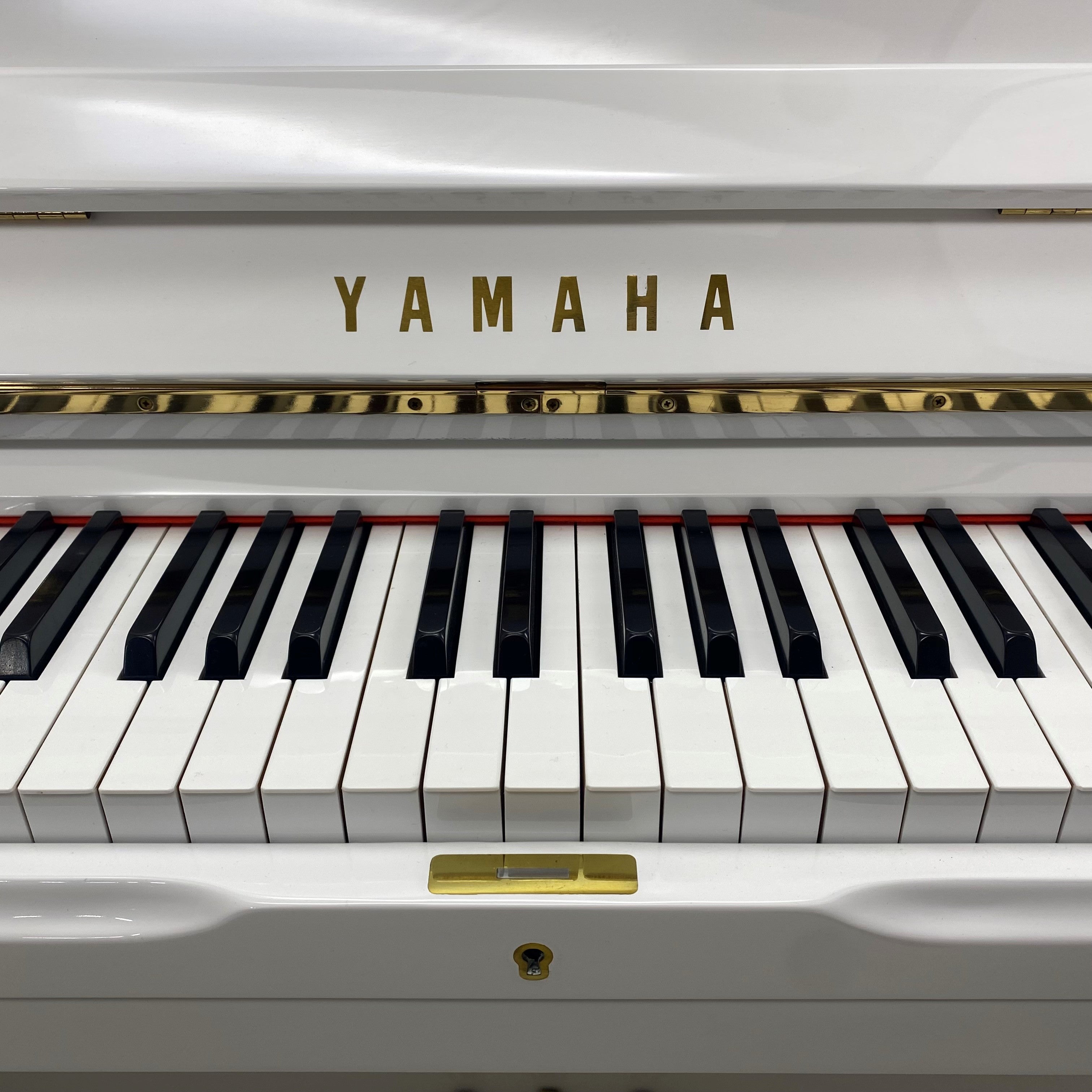 Piano Yamaha U1G (1971)