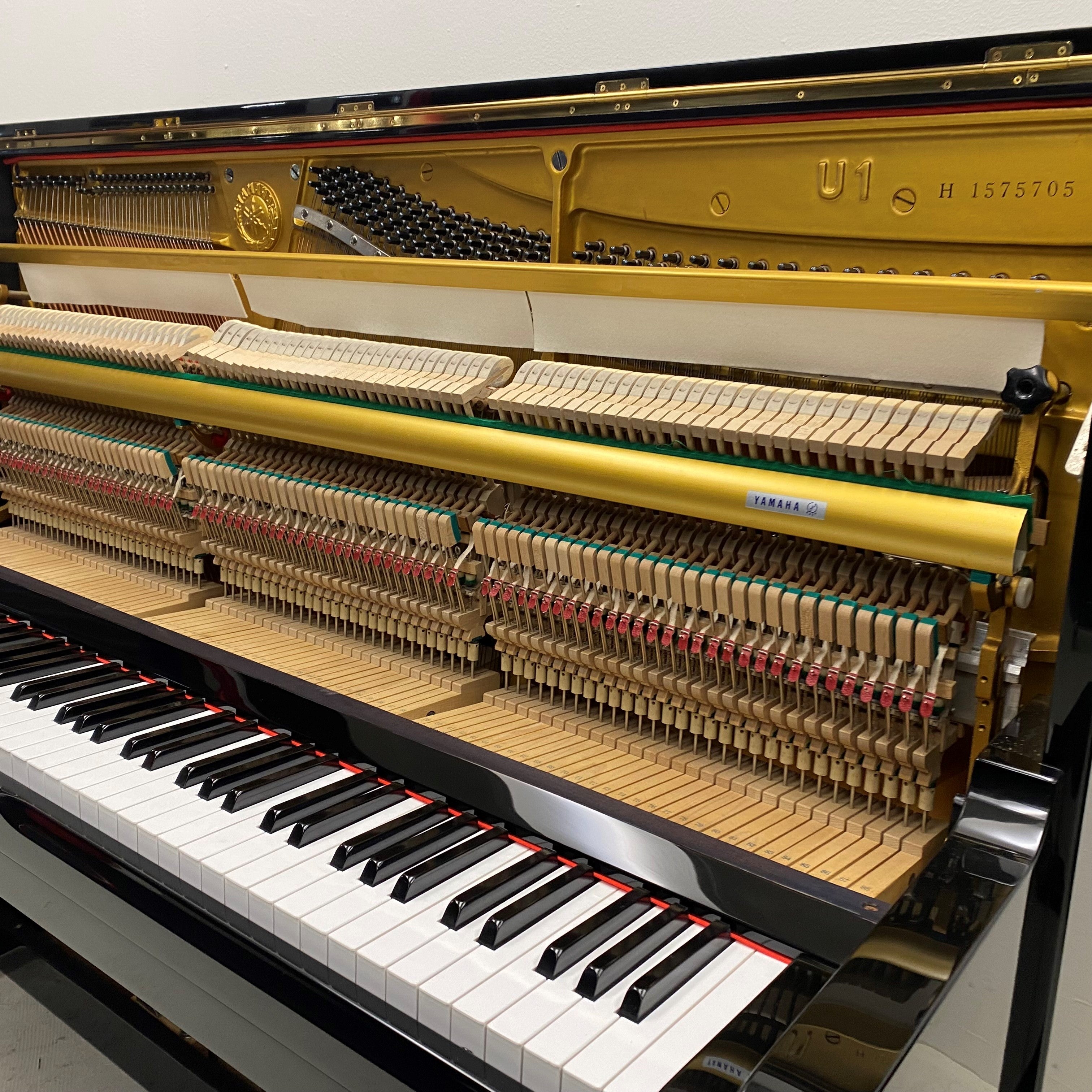 Piano Yamaha U1H (1973)