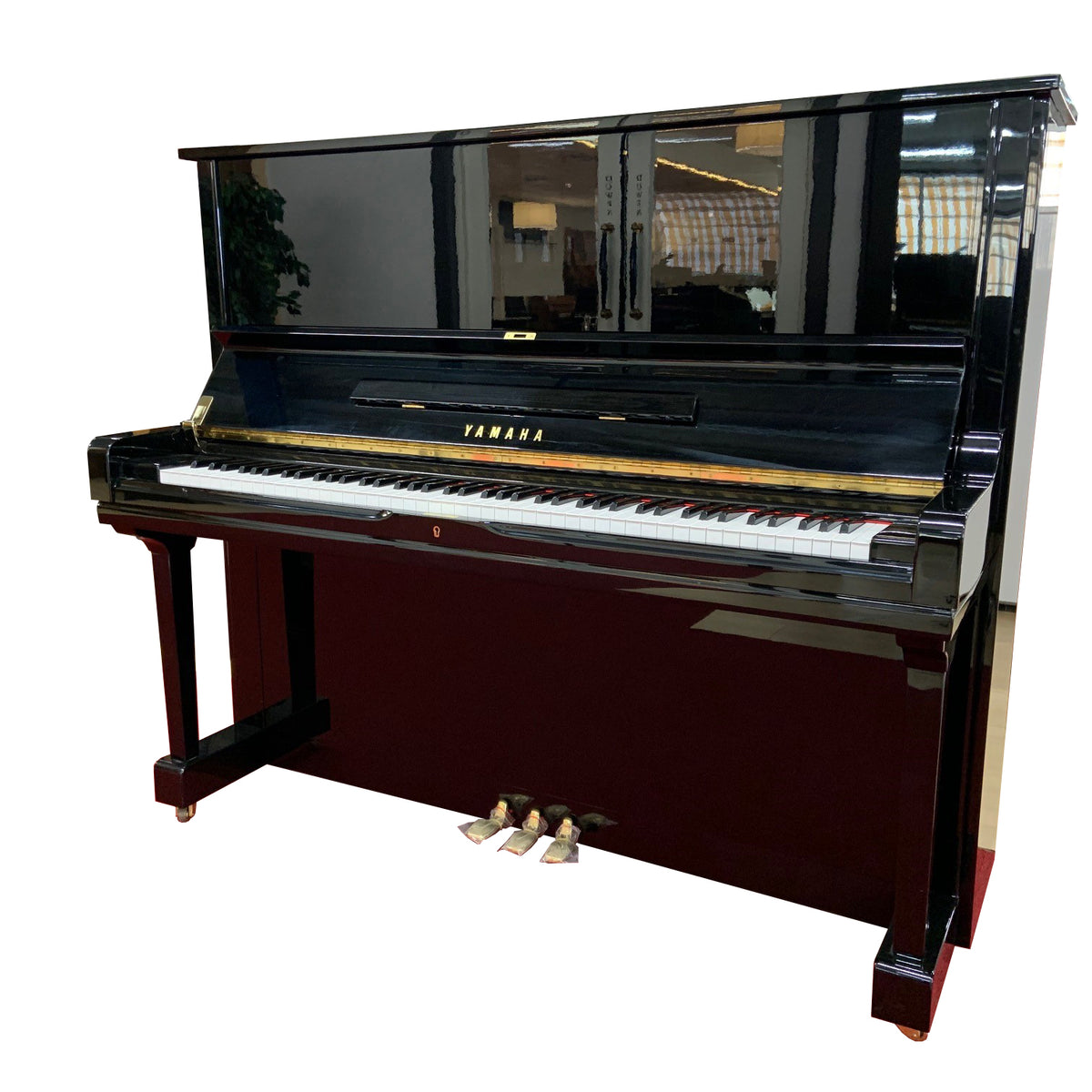 Black Yamaha Piano U3H