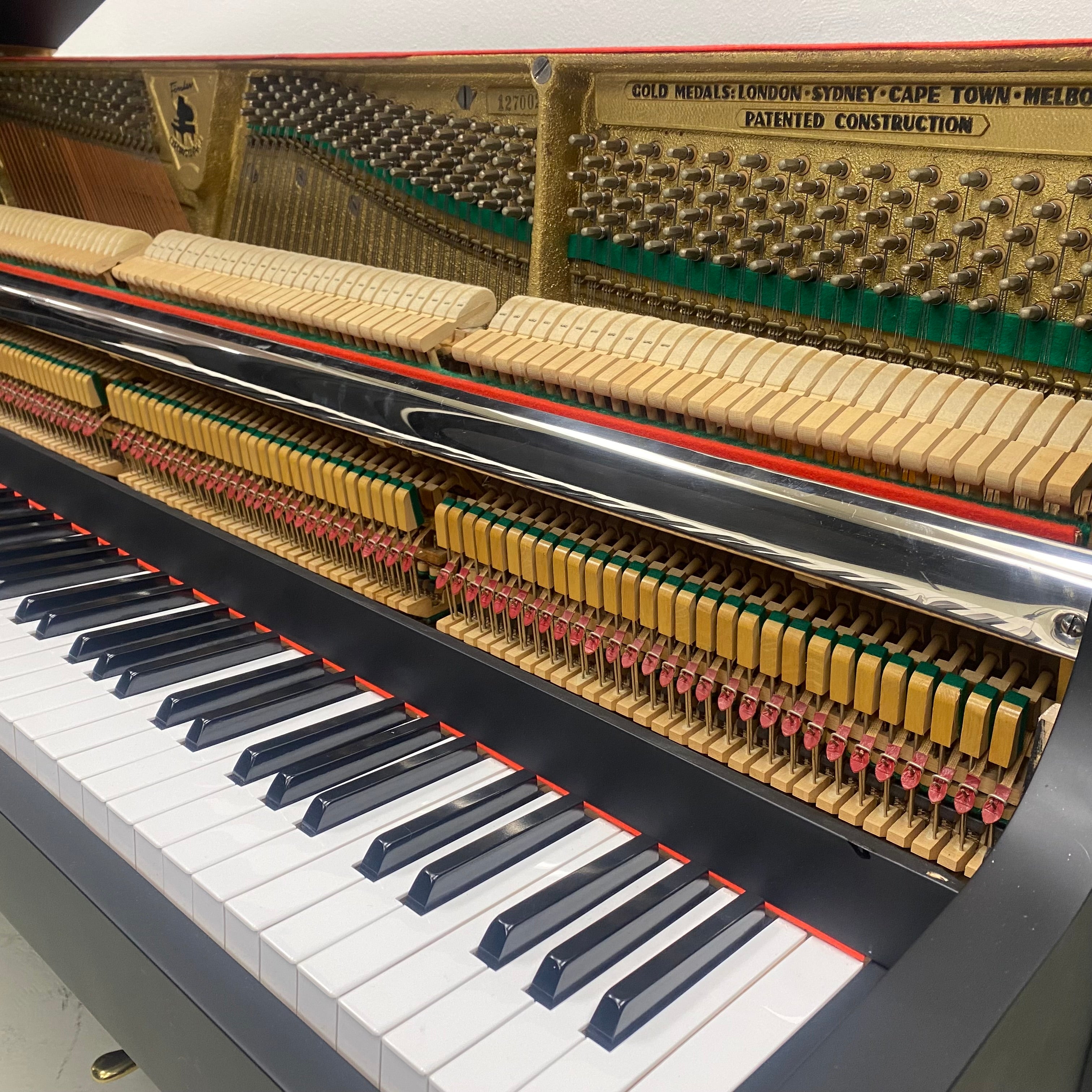 August Förster 103 piano (1964)