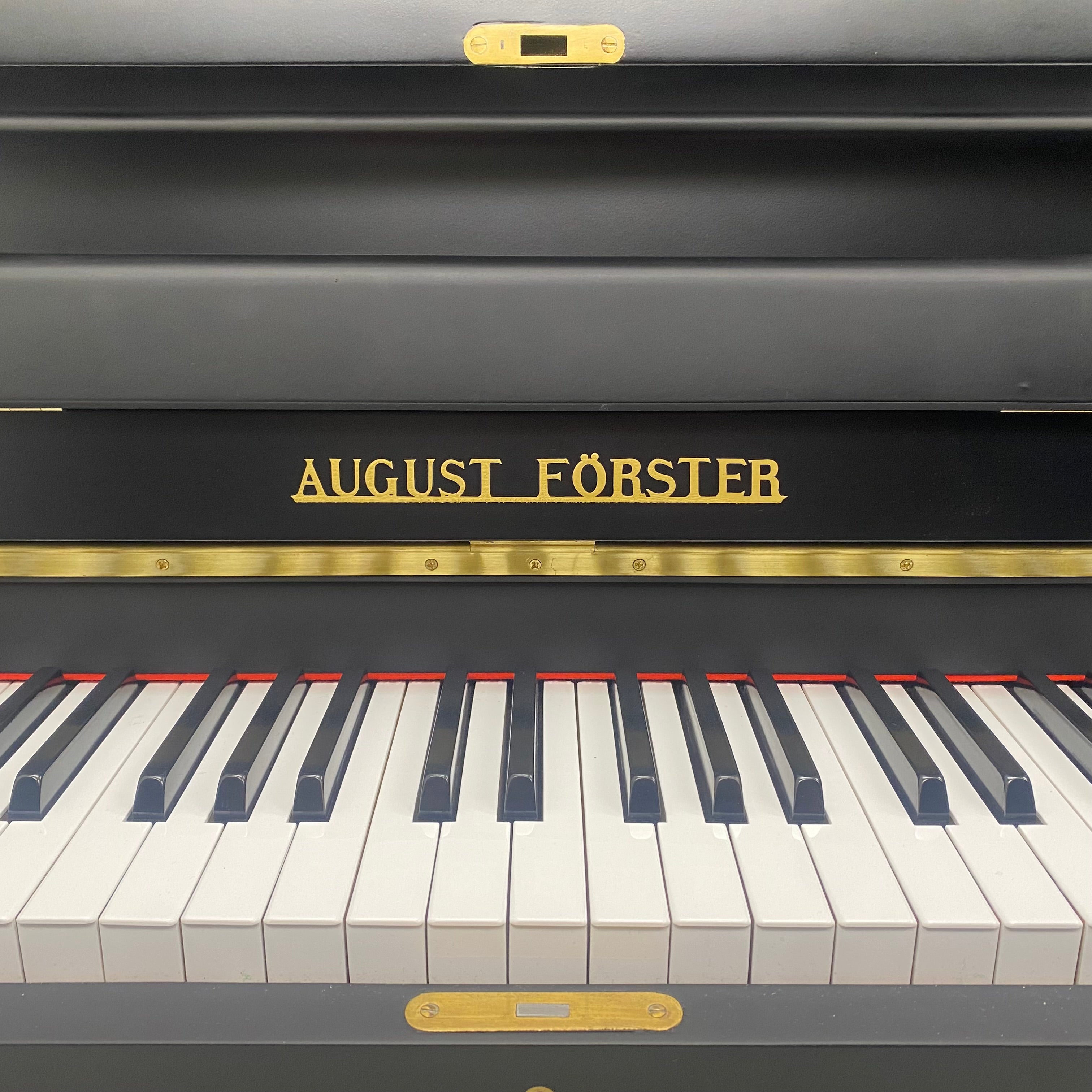 August Förster 103 piano (1964)