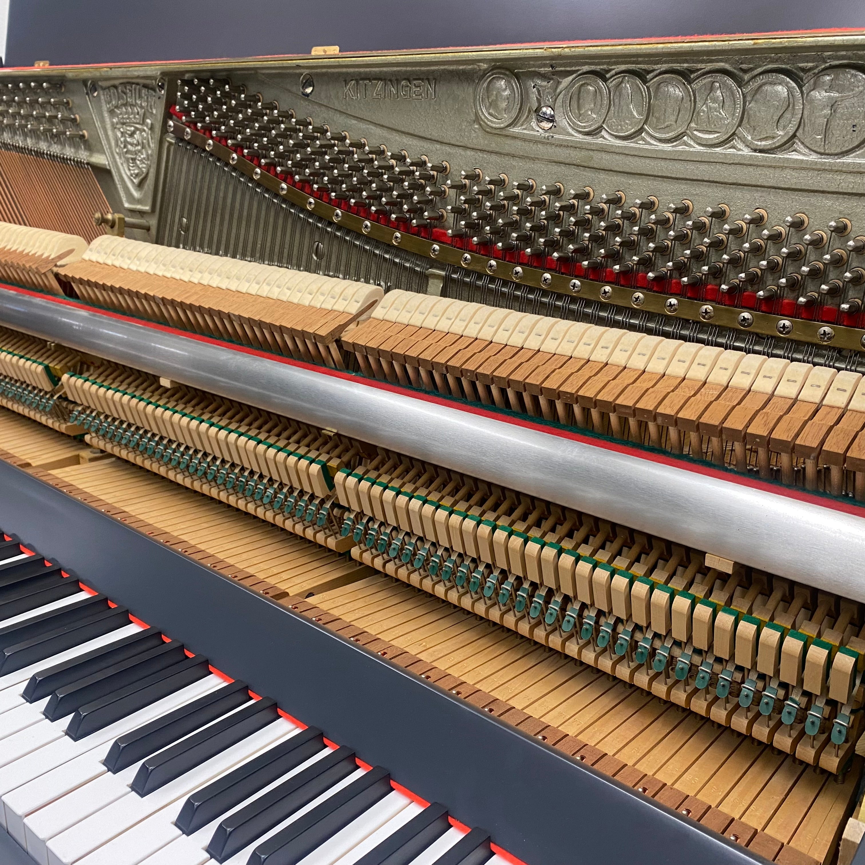 Ed. Seiler 118 piano (1975)