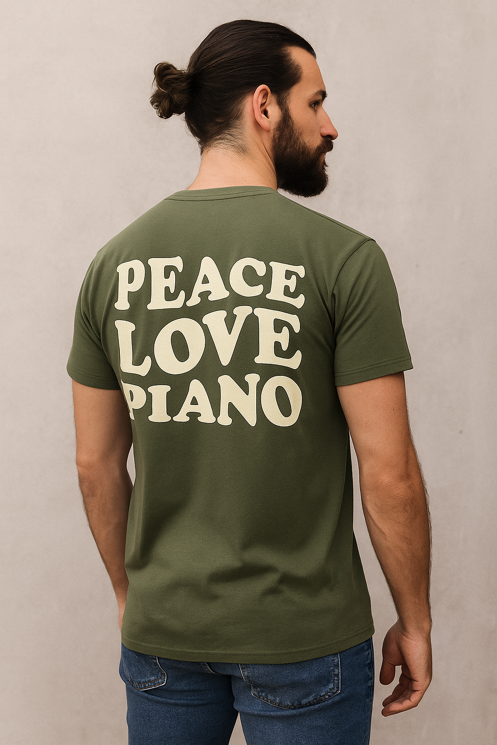 Peace, Love, Piano shirt groen