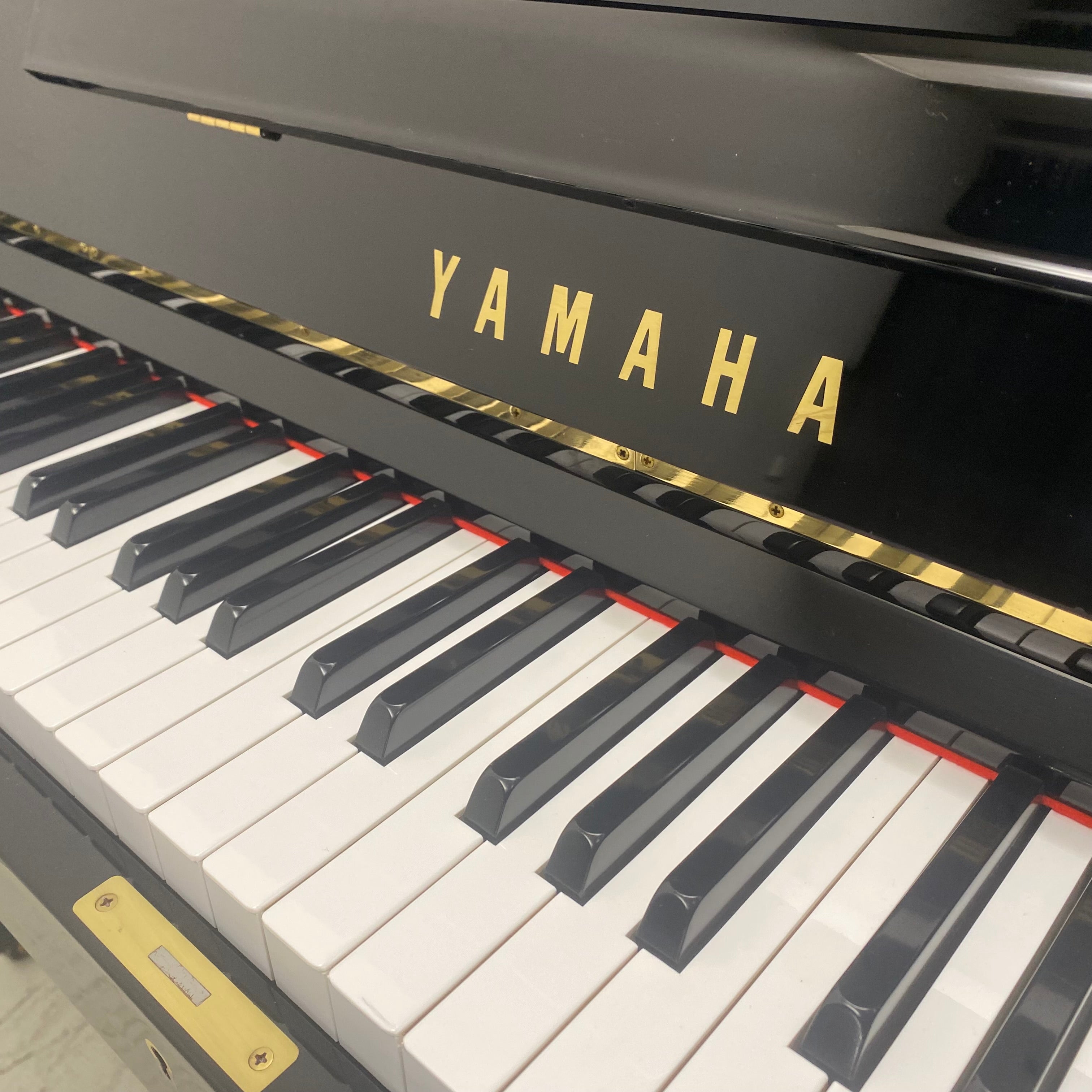 Yamaha U1E piano (1967)