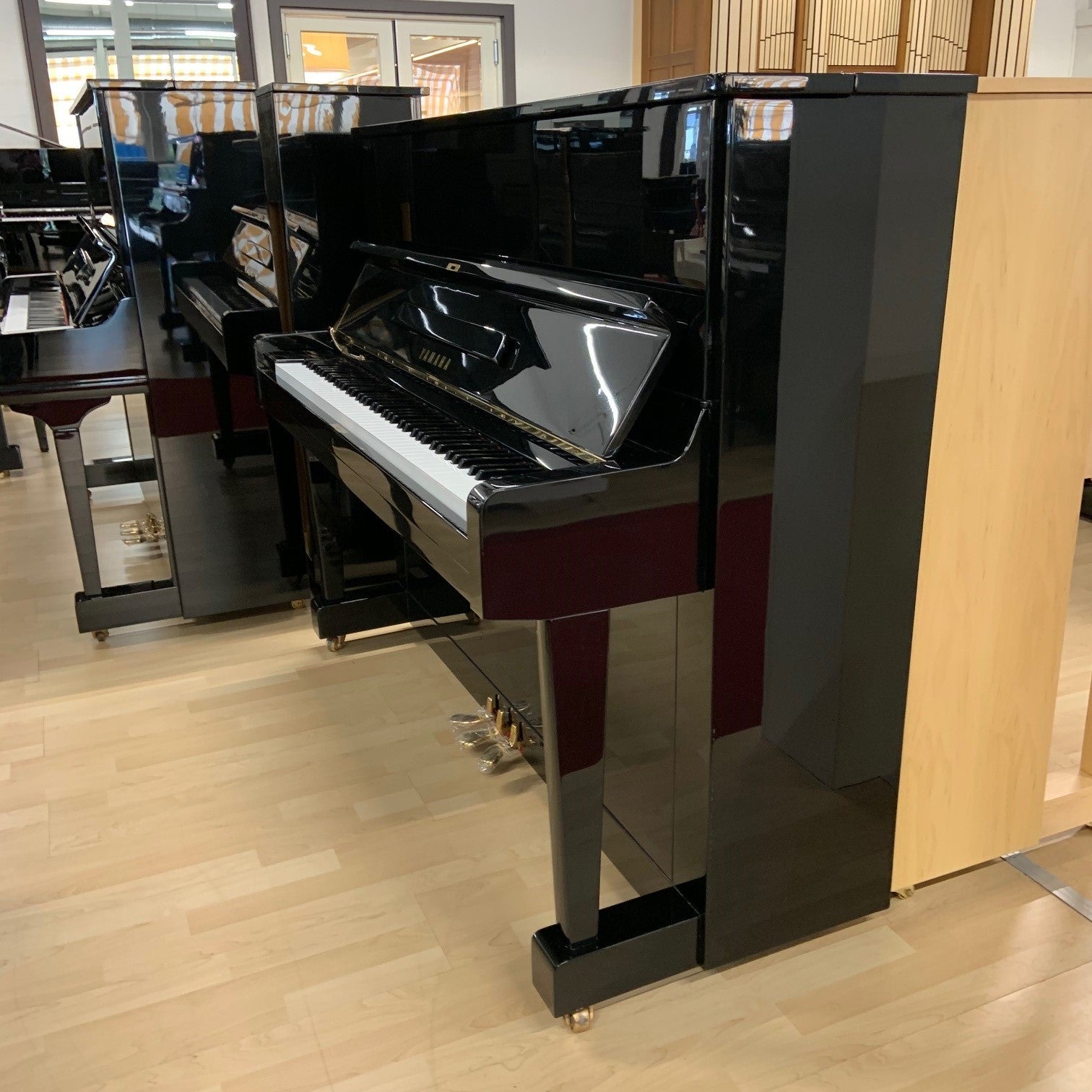 Yamaha U1D Piano