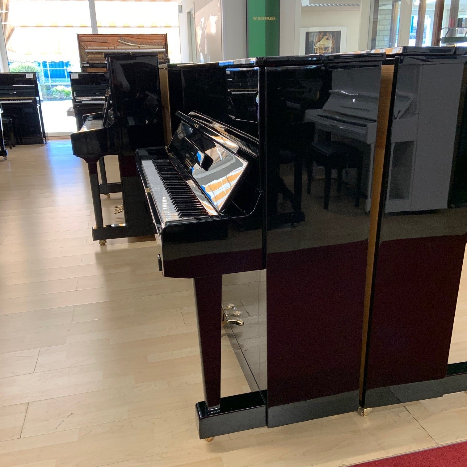 Yamaha U1D Piano