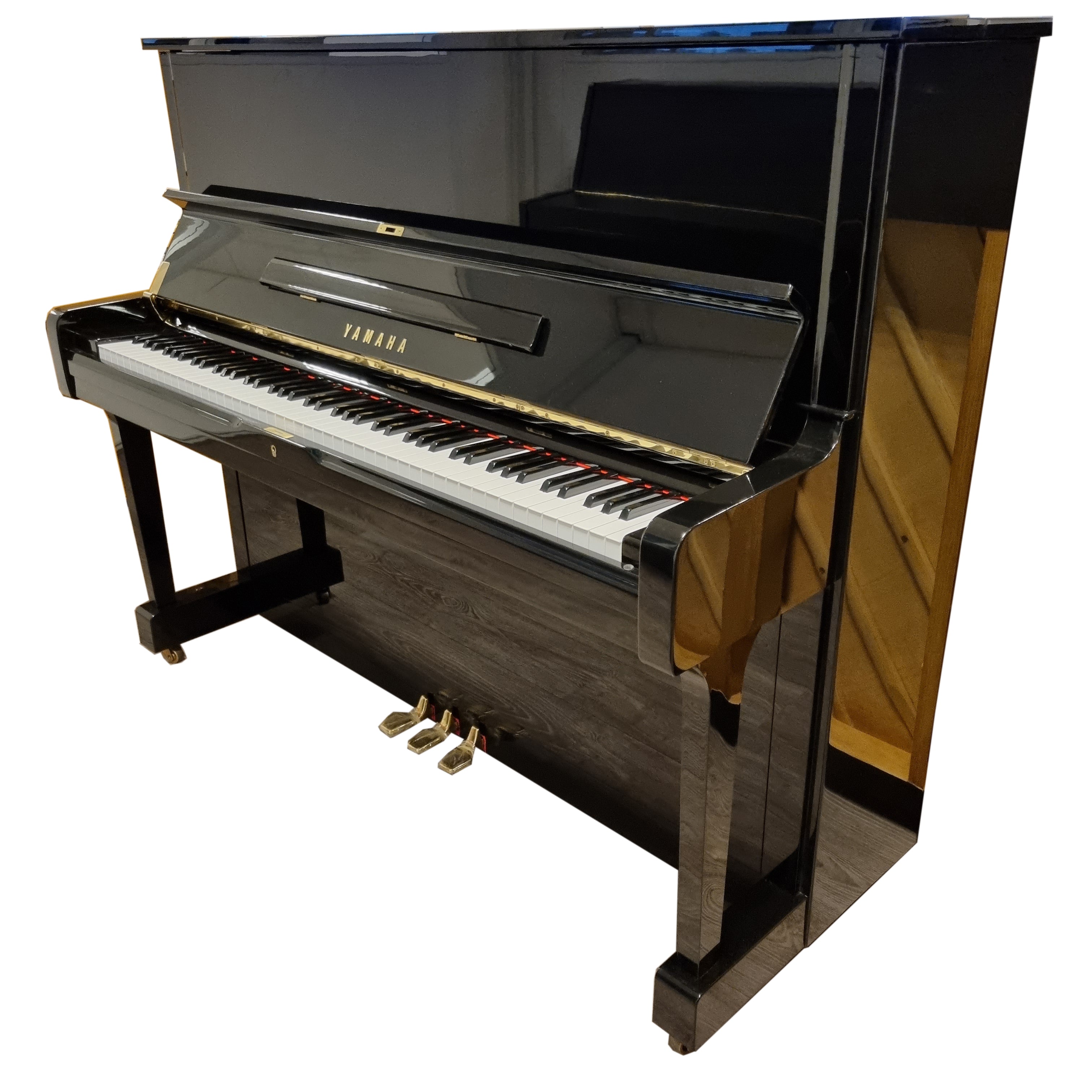 Yamaha U1H piano (1973)