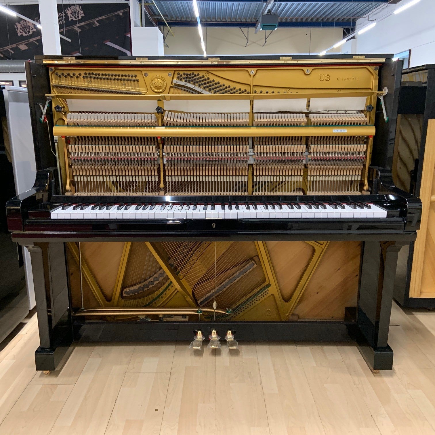 Yamaha U3H Piano