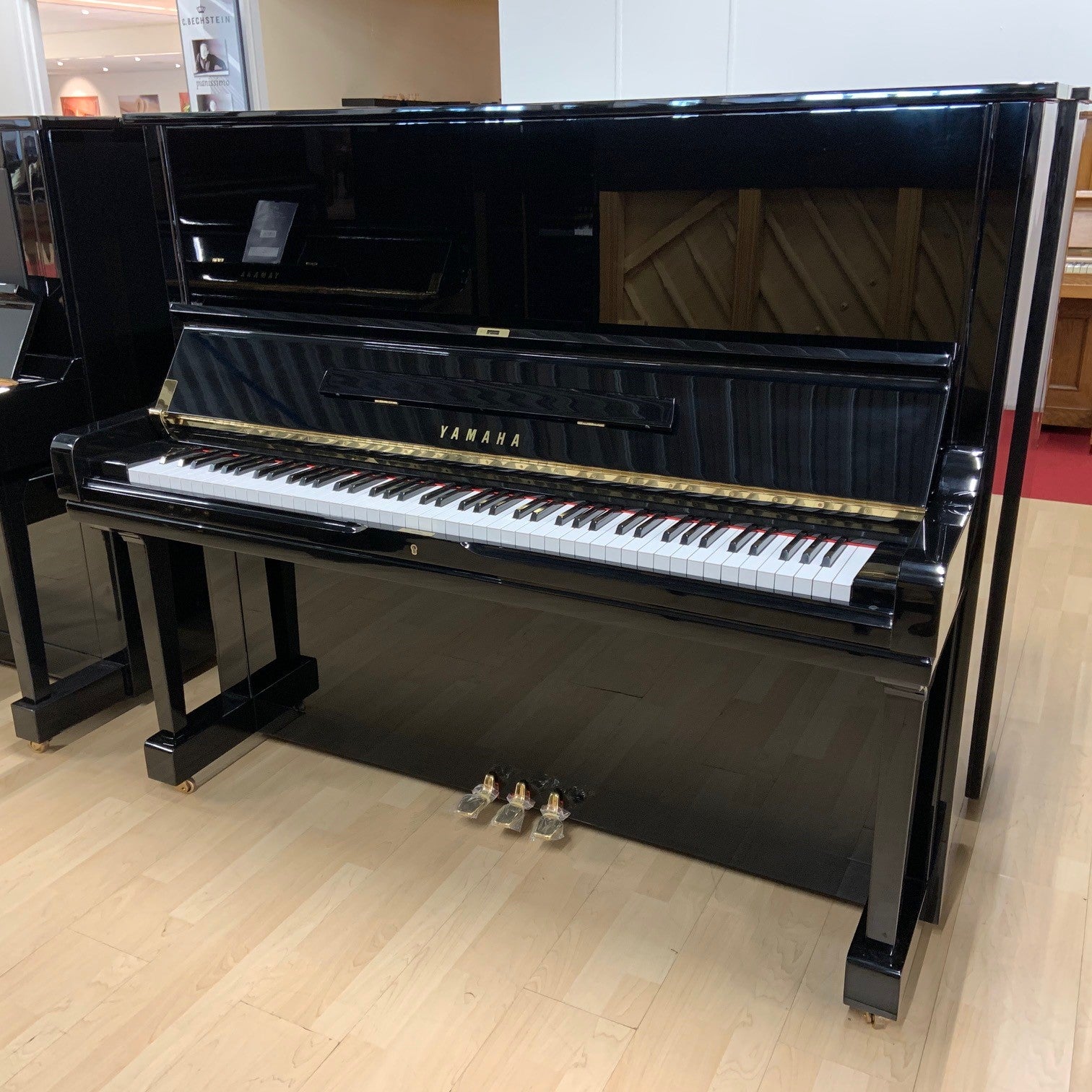 Yamaha U3H Piano