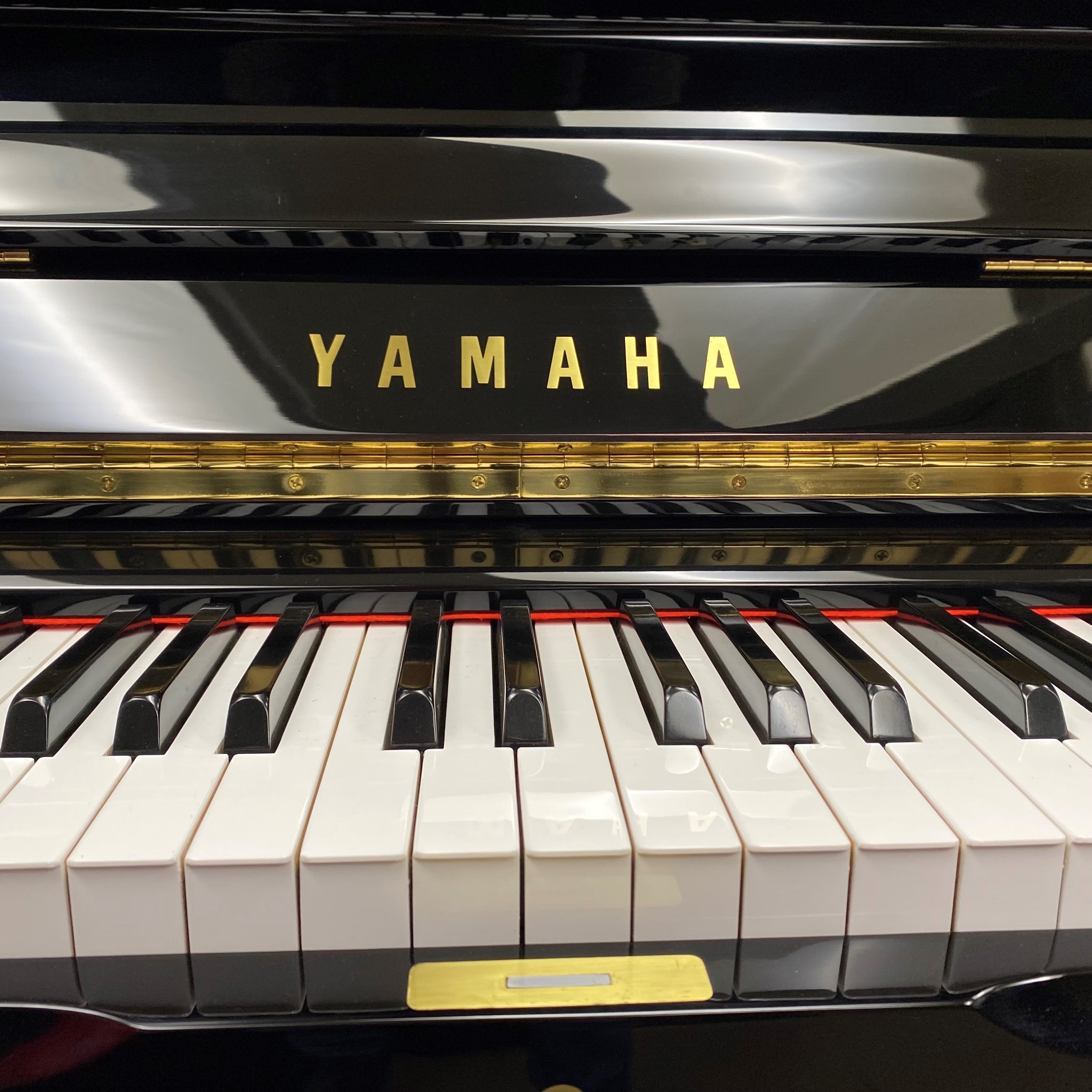 Yamaha U3H piano (1974)